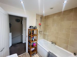 Bathroom - click for photo gallery